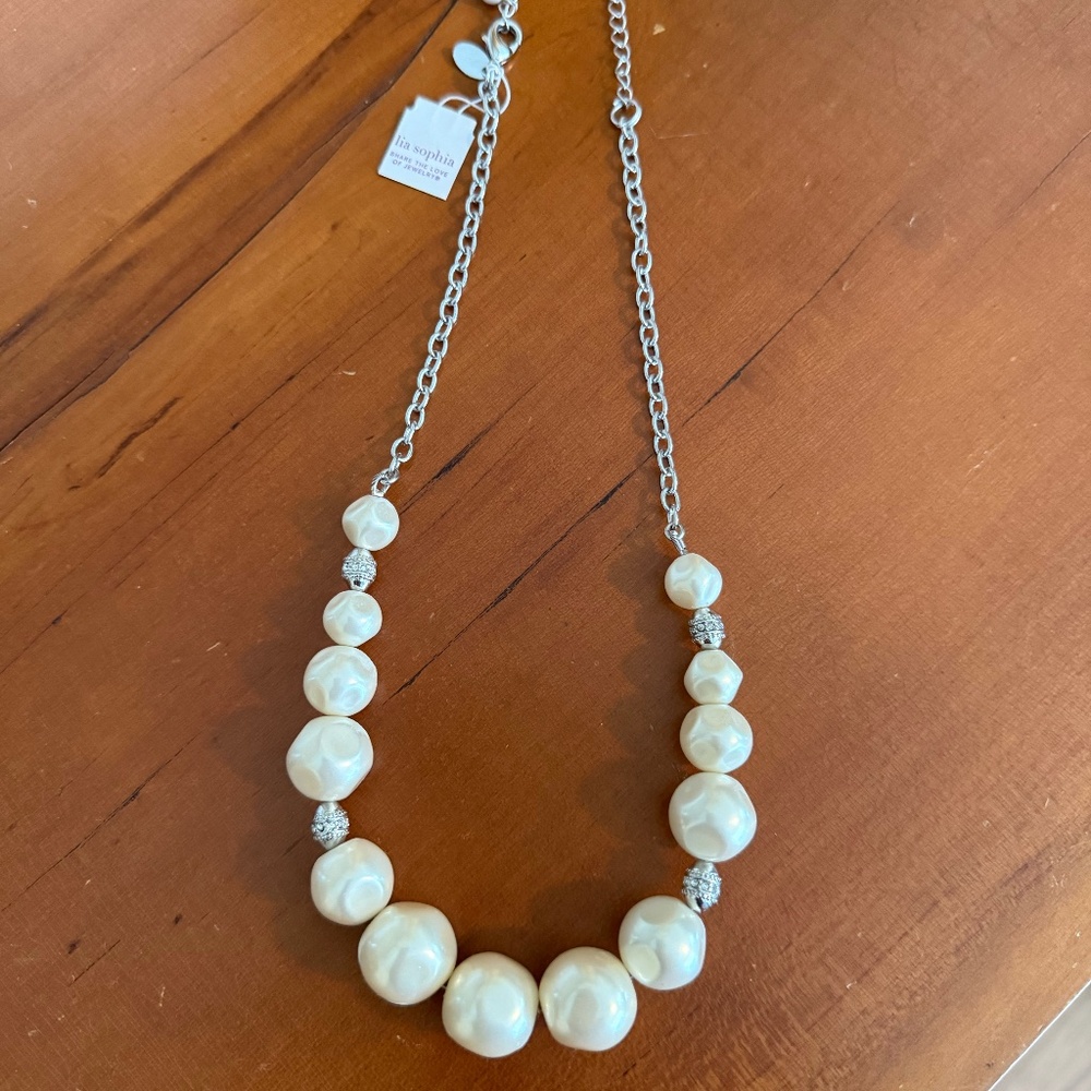 NWT Lia Sophia Necklace
